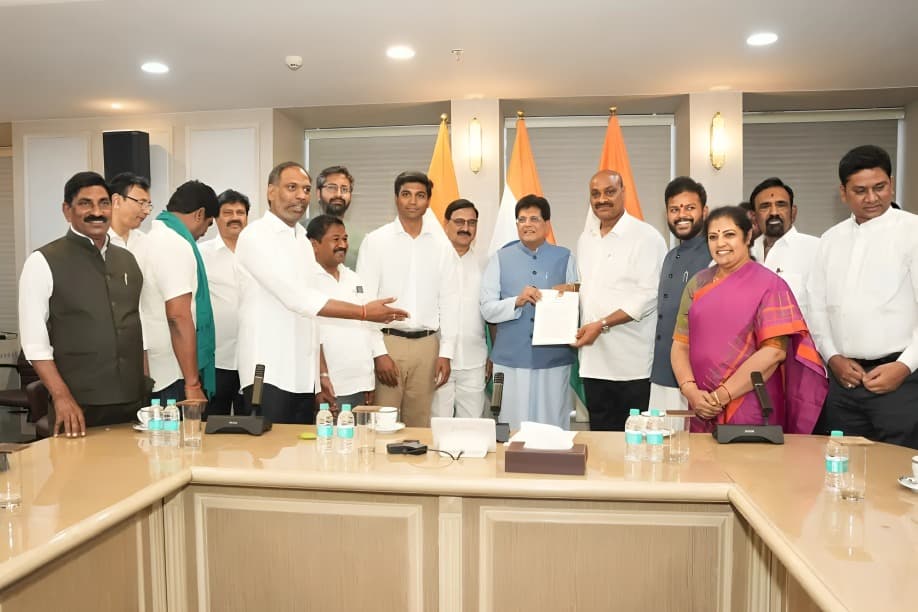 Can Policy Changes Reduce Shrimp Feed Costs? Andhra Pradesh Urges Centre to Support Aquaculture Sector